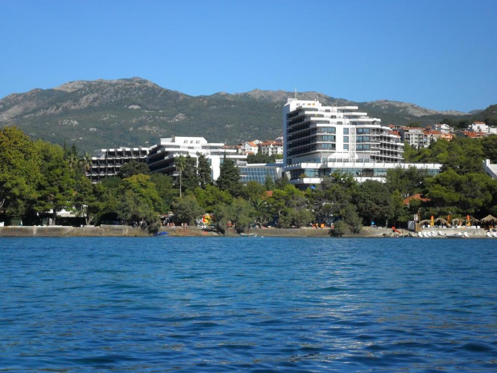 Hotel And Health Center Igalo Herceg Novi Exterior foto